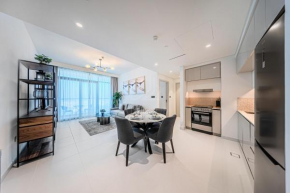 Stunning sea view apartment